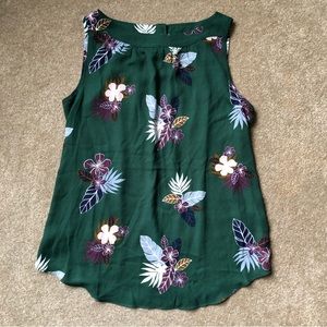 Loft Green floral sleeveless blouse NWT